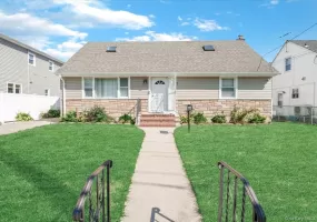 77 LITCHFIELD Avenue, Hempstead, NY, 4 Bedrooms Bedrooms, 10 Rooms Rooms,3 BathroomsBathrooms,Residential,For Rent,LITCHFIELD,0,1050396 77 LITCHFIELD Avenue, Hempstead, NY, 4 Bedrooms Bedrooms, 10 Rooms Rooms,3 BathroomsBathrooms,Residential,For Rent,LITCHFIELD,0,1050396