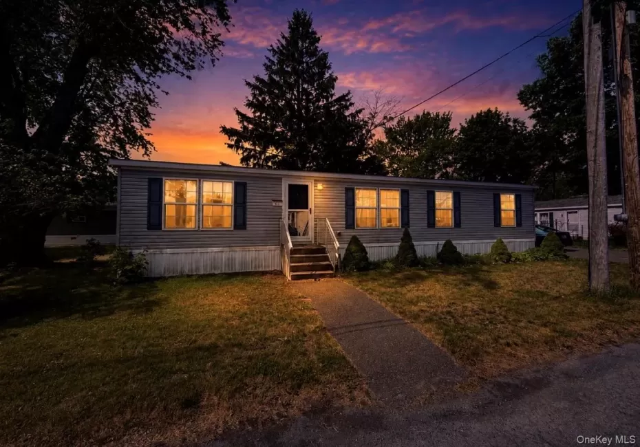 148 Old Ravina Road, Bethlehem, NY, 3 Bedrooms Bedrooms, 6 Rooms Rooms,2 BathroomsBathrooms,Residential,For Rent,Old Ravina,0,1050506 148 Old Ravina Road, Bethlehem, NY, 3 Bedrooms Bedrooms, 6 Rooms Rooms,2 BathroomsBathrooms,Residential,For Rent,Old Ravina,0,1050506