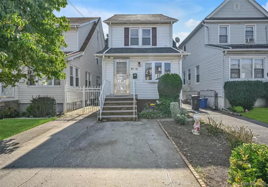 89-18 220th Street, New York, NY, 4 Bedrooms Bedrooms, 8 Rooms Rooms,1 BathroomBathrooms,Residential,For Rent,220th,0,1050519 89-18 220th Street, New York, NY, 4 Bedrooms Bedrooms, 8 Rooms Rooms,1 BathroomBathrooms,Residential,For Rent,220th,0,1050519