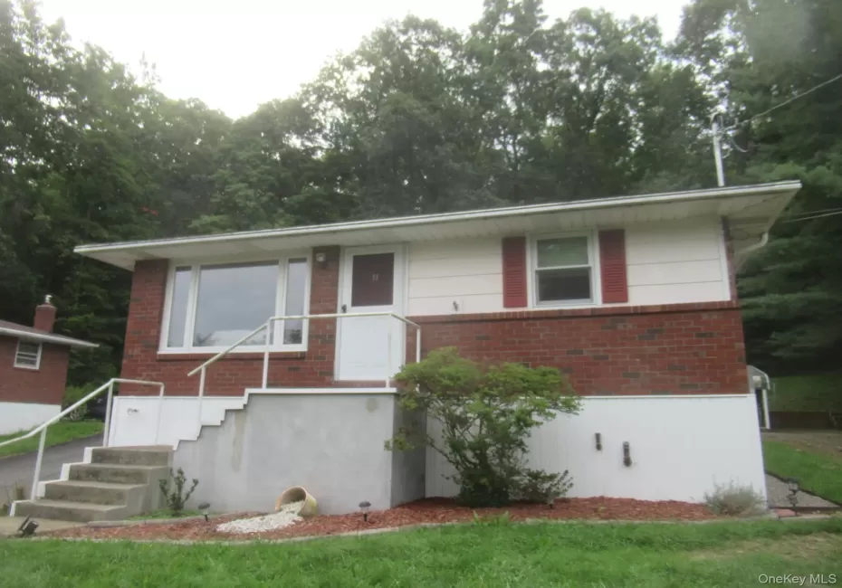 80 Greenwood Drive, Fishkill, NY, 3 Bedrooms Bedrooms, 6 Rooms Rooms,1 BathroomBathrooms,Residential,For Rent,Greenwood,0,1050285 80 Greenwood Drive, Fishkill, NY, 3 Bedrooms Bedrooms, 6 Rooms Rooms,1 BathroomBathrooms,Residential,For Rent,Greenwood,0,1050285