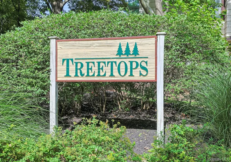 279 Treetop Circle, Clarkstown, NY, 1 Bedroom Bedrooms, 6 Rooms Rooms,1 BathroomBathrooms,Residential,For Rent,Treetop,0,1034853 279 Treetop Circle, Clarkstown, NY, 1 Bedroom Bedrooms, 6 Rooms Rooms,1 BathroomBathrooms,Residential,For Rent,Treetop,0,1034853