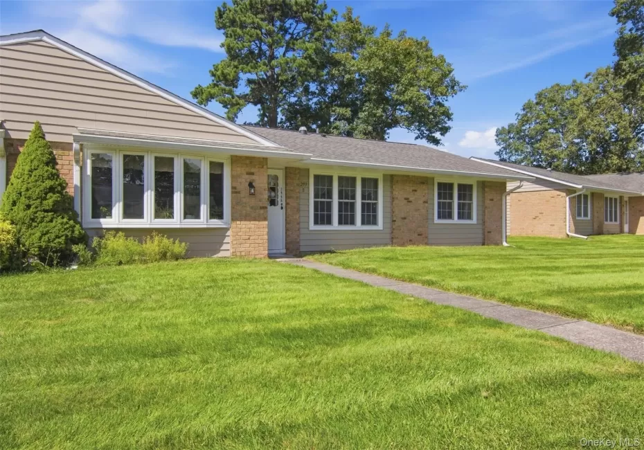 299 Cardiff Court, Brookhaven, NY, 2 Bedrooms Bedrooms, 6 Rooms Rooms,2 BathroomsBathrooms,Residential,For Rent,Cardiff,0,1050738 299 Cardiff Court, Brookhaven, NY, 2 Bedrooms Bedrooms, 6 Rooms Rooms,2 BathroomsBathrooms,Residential,For Rent,Cardiff,0,1050738
