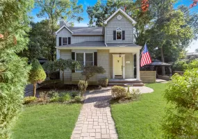 62 Douglaston Road, Brookhaven, NY, 4 Bedrooms Bedrooms, 9 Rooms Rooms,2 BathroomsBathrooms,Residential,For Rent,Douglaston,0,1033926 62 Douglaston Road, Brookhaven, NY, 4 Bedrooms Bedrooms, 9 Rooms Rooms,2 BathroomsBathrooms,Residential,For Rent,Douglaston,0,1033926
