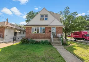 19 Acorn Place, Hempstead, NY, 4 Bedrooms Bedrooms, 9 Rooms Rooms,2 BathroomsBathrooms,Residential,For Rent,Acorn,0,1048279 19 Acorn Place, Hempstead, NY, 4 Bedrooms Bedrooms, 9 Rooms Rooms,2 BathroomsBathrooms,Residential,For Rent,Acorn,0,1048279