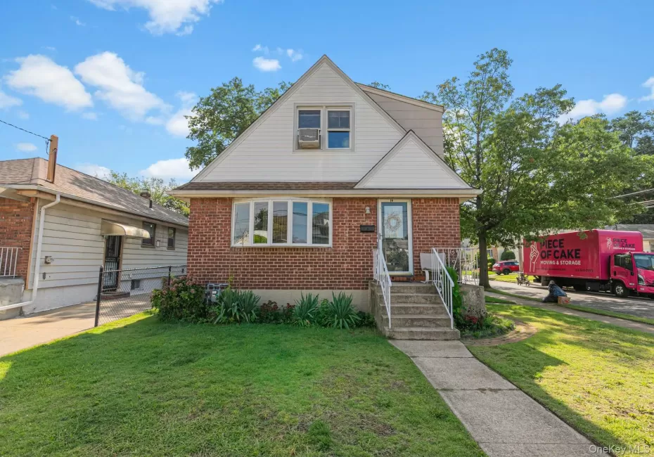 19 Acorn Place, Hempstead, NY, 4 Bedrooms Bedrooms, 9 Rooms Rooms,2 BathroomsBathrooms,Residential,For Rent,Acorn,0,1048279 19 Acorn Place, Hempstead, NY, 4 Bedrooms Bedrooms, 9 Rooms Rooms,2 BathroomsBathrooms,Residential,For Rent,Acorn,0,1048279