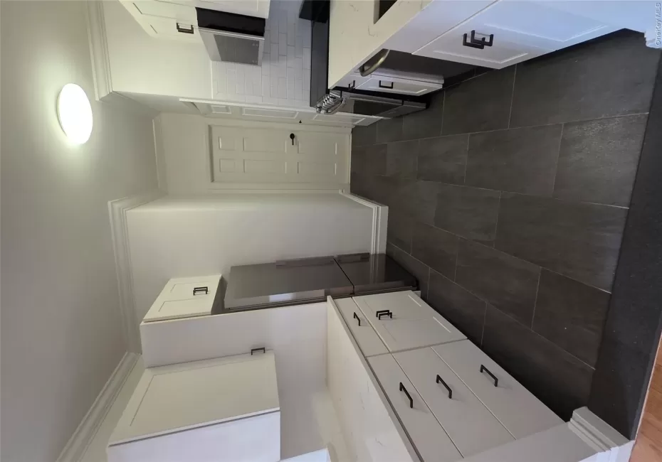 3 Main Street, Greenburgh, NY, 1 Bedroom Bedrooms, 4 Rooms Rooms,1 BathroomBathrooms,Residential Lease,For Rent,Main,0,1050935 3 Main Street, Greenburgh, NY, 1 Bedroom Bedrooms, 4 Rooms Rooms,1 BathroomBathrooms,Residential Lease,For Rent,Main,0,1050935