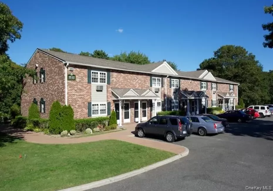 92E Easy Street, Islip, NY, 2 Bedrooms Bedrooms, 5 Rooms Rooms,2 BathroomsBathrooms,Residential Lease,For Rent,Easy,0,1050889 92E Easy Street, Islip, NY, 2 Bedrooms Bedrooms, 5 Rooms Rooms,2 BathroomsBathrooms,Residential Lease,For Rent,Easy,0,1050889