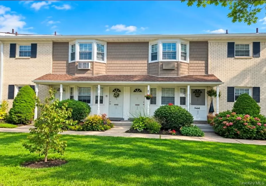 3909 Wilshire Lane, Islip, NY, 1 Bedroom Bedrooms, 4 Rooms Rooms,1 BathroomBathrooms,Residential,For Rent,Wilshire,0,1047399 3909 Wilshire Lane, Islip, NY, 1 Bedroom Bedrooms, 4 Rooms Rooms,1 BathroomBathrooms,Residential,For Rent,Wilshire,0,1047399