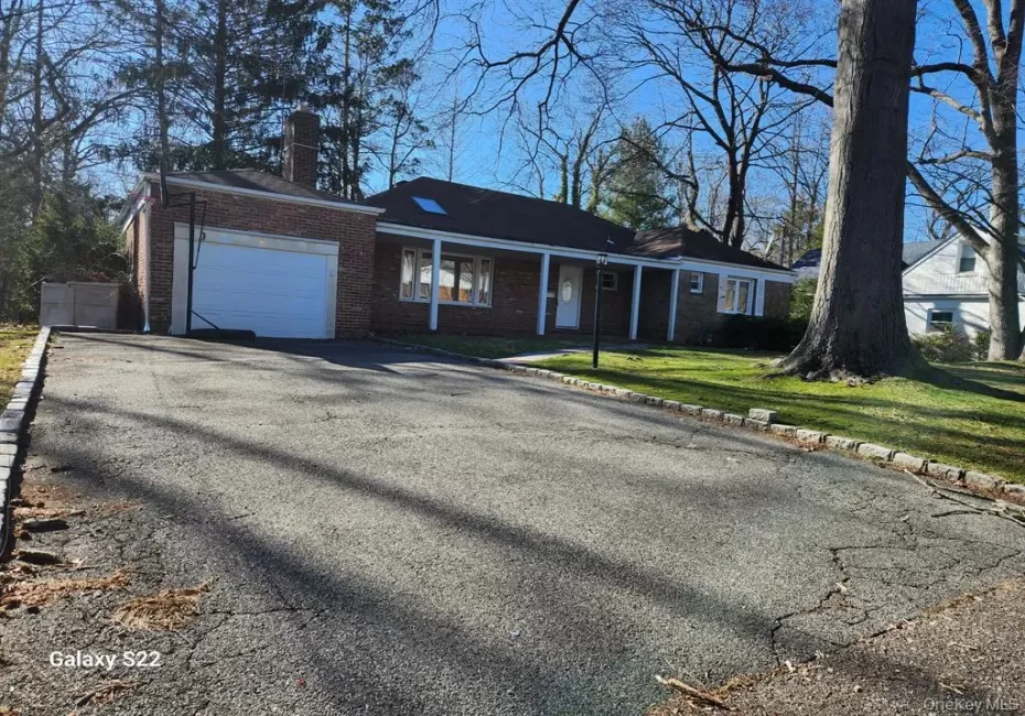 8 Brampton Lane, North Hempstead, NY, 3 Bedrooms Bedrooms, 9 Rooms Rooms,2 BathroomsBathrooms,Residential Lease,For Rent,Brampton,0,1051182 8 Brampton Lane, North Hempstead, NY, 3 Bedrooms Bedrooms, 9 Rooms Rooms,2 BathroomsBathrooms,Residential Lease,For Rent,Brampton,0,1051182