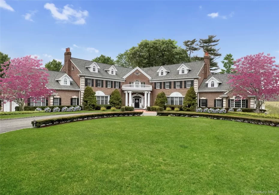 85 Eleventh Street, Hempstead, NY, 7 Bedrooms Bedrooms, 16 Rooms Rooms,6 BathroomsBathrooms,Residential,For Rent,Eleventh,0,967556 85 Eleventh Street, Hempstead, NY, 7 Bedrooms Bedrooms, 16 Rooms Rooms,6 BathroomsBathrooms,Residential,For Rent,Eleventh,0,967556