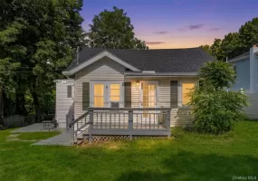 8 Huntington Road, Carmel, NY, 2 Bedrooms Bedrooms, 5 Rooms Rooms,1 BathroomBathrooms,Residential,For Rent,Huntington,0,1049992 8 Huntington Road, Carmel, NY, 2 Bedrooms Bedrooms, 5 Rooms Rooms,1 BathroomBathrooms,Residential,For Rent,Huntington,0,1049992