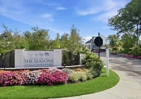 157 August Circle, Huntington, NY, 2 Bedrooms Bedrooms, 7 Rooms Rooms,2 BathroomsBathrooms,Residential,For Rent,August,0,1049878 157 August Circle, Huntington, NY, 2 Bedrooms Bedrooms, 7 Rooms Rooms,2 BathroomsBathrooms,Residential,For Rent,August,0,1049878