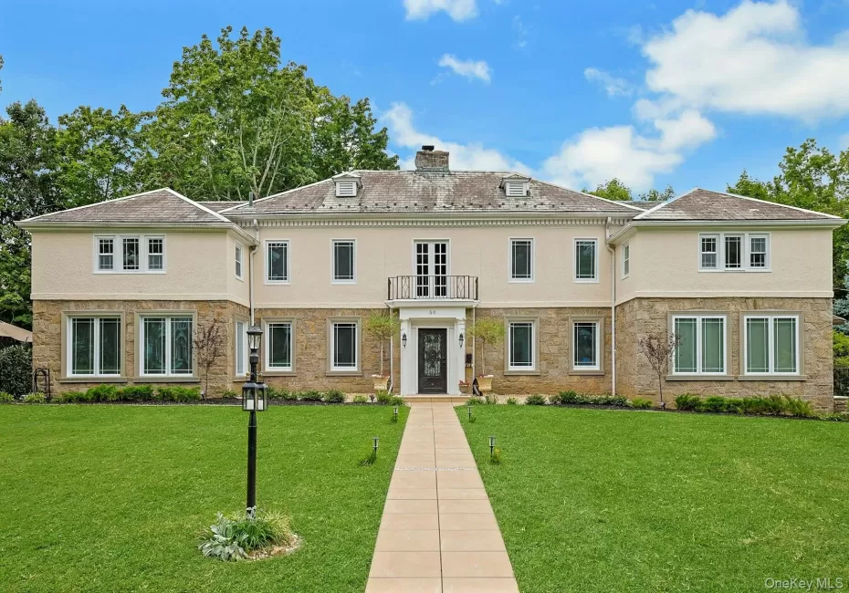 50 Forest Circle, New Rochelle, NY, 6 Bedrooms Bedrooms, 17 Rooms Rooms,4 BathroomsBathrooms,Residential,For Rent,Forest,0,1047078 50 Forest Circle, New Rochelle, NY, 6 Bedrooms Bedrooms, 17 Rooms Rooms,4 BathroomsBathrooms,Residential,For Rent,Forest,0,1047078