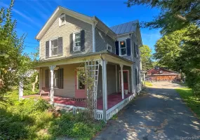 70 Store Road, Rochester, NY, 3 Bedrooms Bedrooms, 7 Rooms Rooms,1 BathroomBathrooms,Residential Lease,For Rent,Store,0,1051109 70 Store Road, Rochester, NY, 3 Bedrooms Bedrooms, 7 Rooms Rooms,1 BathroomBathrooms,Residential Lease,For Rent,Store,0,1051109