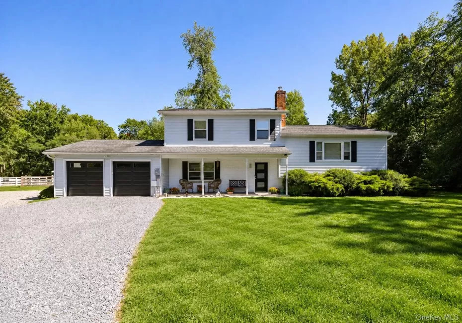 26 Gold Road, La Grange, NY, 4 Bedrooms Bedrooms, 9 Rooms Rooms,2 BathroomsBathrooms,Residential,For Rent,Gold,0,1050864 26 Gold Road, La Grange, NY, 4 Bedrooms Bedrooms, 9 Rooms Rooms,2 BathroomsBathrooms,Residential,For Rent,Gold,0,1050864