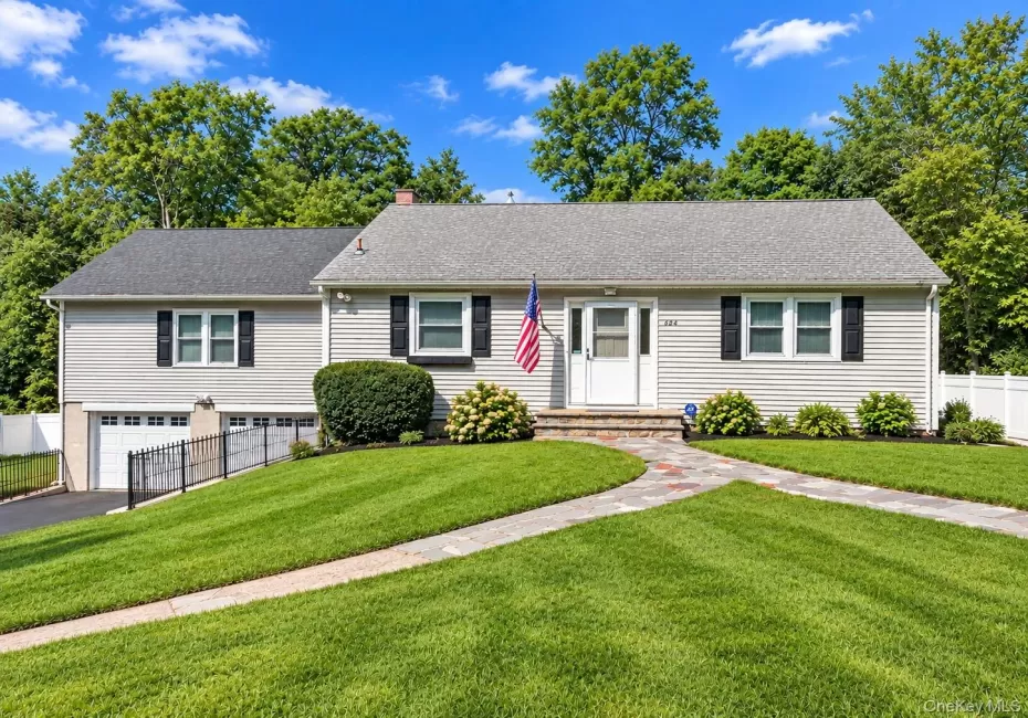 624 Mt View Road, Peekskill, NY, 3 Bedrooms Bedrooms, 12 Rooms Rooms,3 BathroomsBathrooms,Residential,For Rent,Mt View,0,1050800 624 Mt View Road, Peekskill, NY, 3 Bedrooms Bedrooms, 12 Rooms Rooms,3 BathroomsBathrooms,Residential,For Rent,Mt View,0,1050800