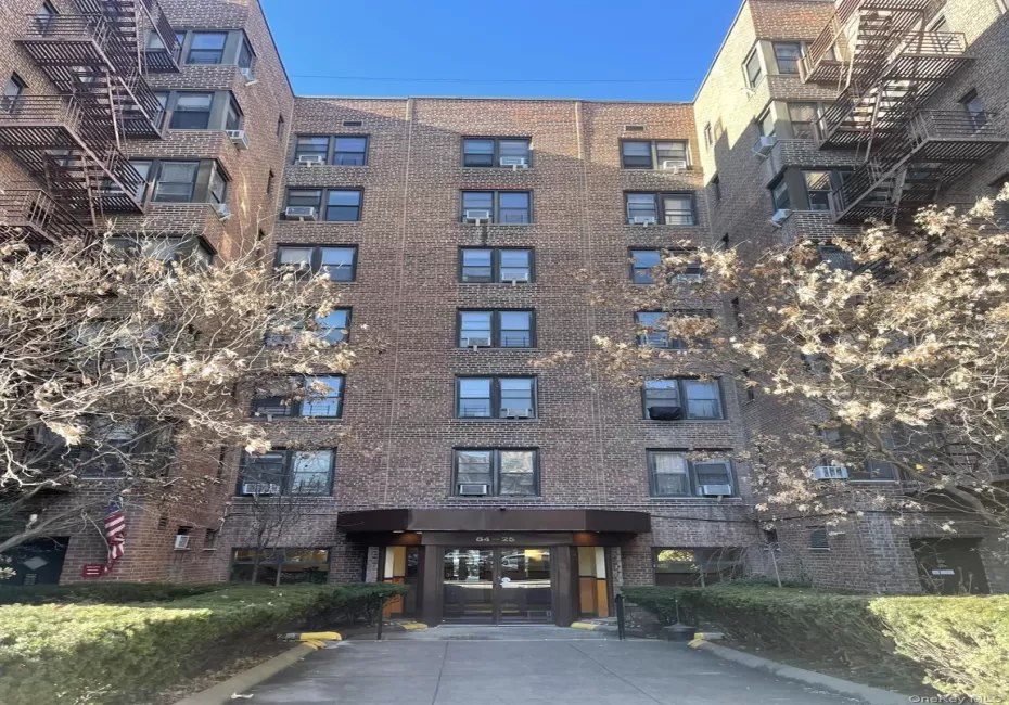 8425 Elmhurst Avenue, New York, NY, 1 Bedroom Bedrooms, 4 Rooms Rooms,1 BathroomBathrooms,Residential,For Rent,Elmhurst,0,1051005 8425 Elmhurst Avenue, New York, NY, 1 Bedroom Bedrooms, 4 Rooms Rooms,1 BathroomBathrooms,Residential,For Rent,Elmhurst,0,1051005