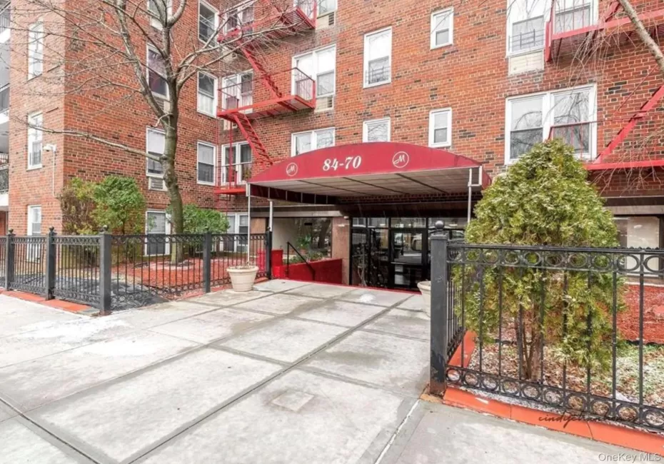 84-70 129th Street, New York, NY, 2 Bedrooms Bedrooms, 4 Rooms Rooms,1 BathroomBathrooms,Residential,For Rent,129th,0,1050964 84-70 129th Street, New York, NY, 2 Bedrooms Bedrooms, 4 Rooms Rooms,1 BathroomBathrooms,Residential,For Rent,129th,0,1050964