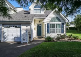 4 Joyces Way, Islip, NY, 3 Bedrooms Bedrooms, 8 Rooms Rooms,2 BathroomsBathrooms,Residential,For Rent,Joyces,0,1049230 4 Joyces Way, Islip, NY, 3 Bedrooms Bedrooms, 8 Rooms Rooms,2 BathroomsBathrooms,Residential,For Rent,Joyces,0,1049230