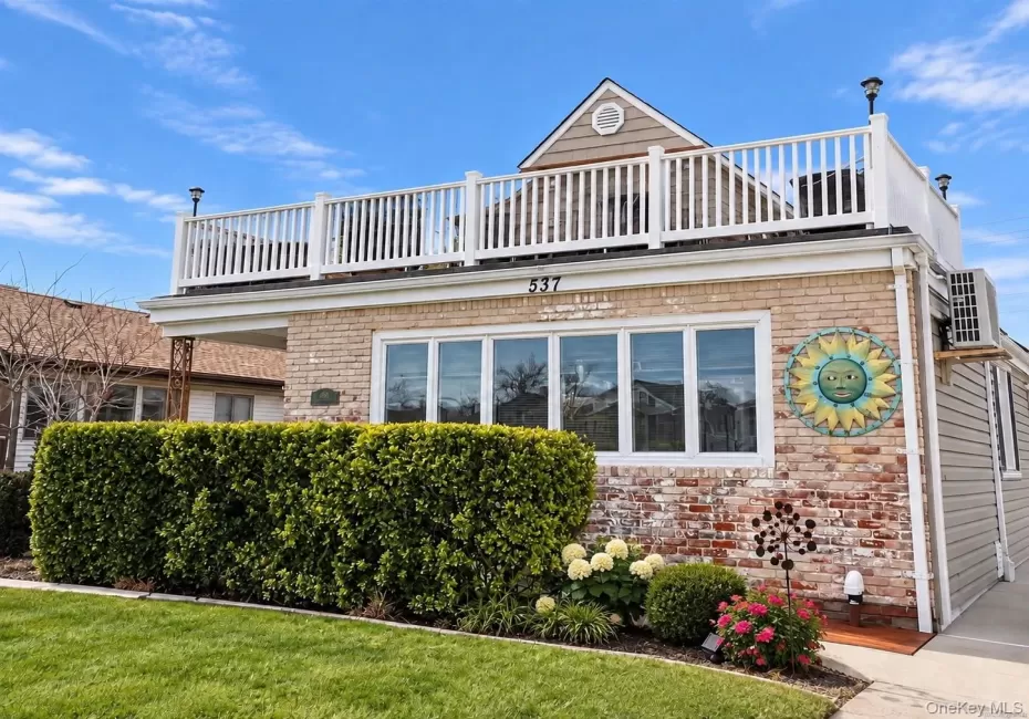 537 Park Avenue, Long Beach, NY, 1 Bedroom Bedrooms, 4 Rooms Rooms,1 BathroomBathrooms,Residential Lease,For Rent,Park,0,1051371 537 Park Avenue, Long Beach, NY, 1 Bedroom Bedrooms, 4 Rooms Rooms,1 BathroomBathrooms,Residential Lease,For Rent,Park,0,1051371
