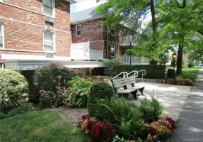 40 Daley Place, Hempstead, NY, 2 Bedrooms Bedrooms, 5 Rooms Rooms,2 BathroomsBathrooms,Residential,For Rent,Daley,0,1051299 40 Daley Place, Hempstead, NY, 2 Bedrooms Bedrooms, 5 Rooms Rooms,2 BathroomsBathrooms,Residential,For Rent,Daley,0,1051299