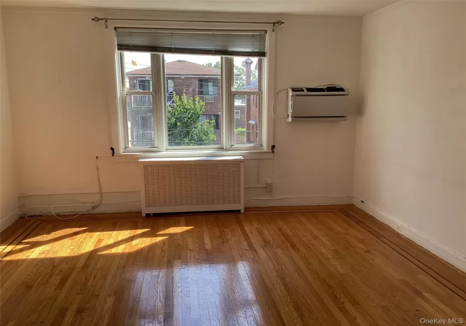 6124 169th Street, New York, NY, 3 Bedrooms Bedrooms, 6 Rooms Rooms,1 BathroomBathrooms,Residential Lease,For Rent,169th,0,1050453 6124 169th Street, New York, NY, 3 Bedrooms Bedrooms, 6 Rooms Rooms,1 BathroomBathrooms,Residential Lease,For Rent,169th,0,1050453