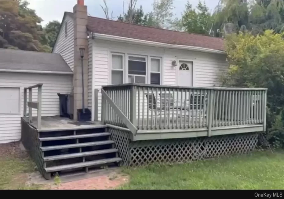 164 Bellport Avenue, Brookhaven, NY, 2 Bedrooms Bedrooms, 4 Rooms Rooms,1 BathroomBathrooms,Residential,For Rent,Bellport,0,1051373 164 Bellport Avenue, Brookhaven, NY, 2 Bedrooms Bedrooms, 4 Rooms Rooms,1 BathroomBathrooms,Residential,For Rent,Bellport,0,1051373