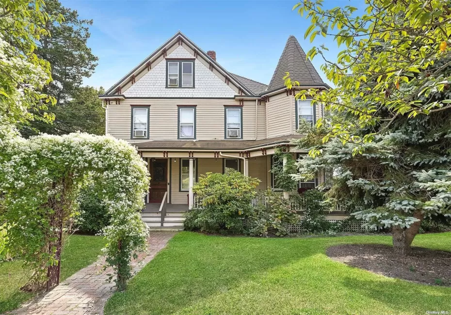 151 Bay Avenue, Southold, NY, 5 Bedrooms Bedrooms, 10 Rooms Rooms,4 BathroomsBathrooms,Residential,For Rent,Bay,0,L3579812 151 Bay Avenue, Southold, NY, 5 Bedrooms Bedrooms, 10 Rooms Rooms,4 BathroomsBathrooms,Residential,For Rent,Bay,0,L3579812