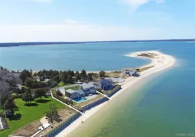 10 Barrett Drive, Southampton, NY, 4 Bedrooms Bedrooms, 12 Rooms Rooms,5 BathroomsBathrooms,Residential,For Rent,Barrett,0,961977 10 Barrett Drive, Southampton, NY, 4 Bedrooms Bedrooms, 12 Rooms Rooms,5 BathroomsBathrooms,Residential,For Rent,Barrett,0,961977