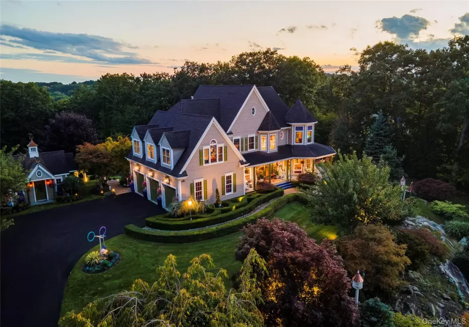 40 Sprucetop Drive, Carmel, NY, 4 Bedrooms Bedrooms, 17 Rooms Rooms,4 BathroomsBathrooms,Residential,For Rent,Sprucetop,0,1048560 40 Sprucetop Drive, Carmel, NY, 4 Bedrooms Bedrooms, 17 Rooms Rooms,4 BathroomsBathrooms,Residential,For Rent,Sprucetop,0,1048560