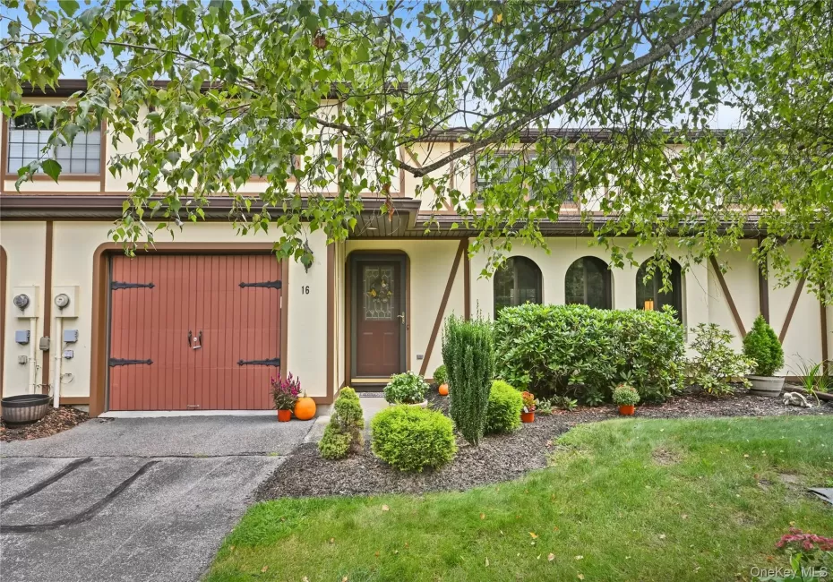 119 Stringham Road, La Grange, NY, 2 Bedrooms Bedrooms, 6 Rooms Rooms,2 BathroomsBathrooms,Residential,For Rent,Stringham,0,1046054 119 Stringham Road, La Grange, NY, 2 Bedrooms Bedrooms, 6 Rooms Rooms,2 BathroomsBathrooms,Residential,For Rent,Stringham,0,1046054