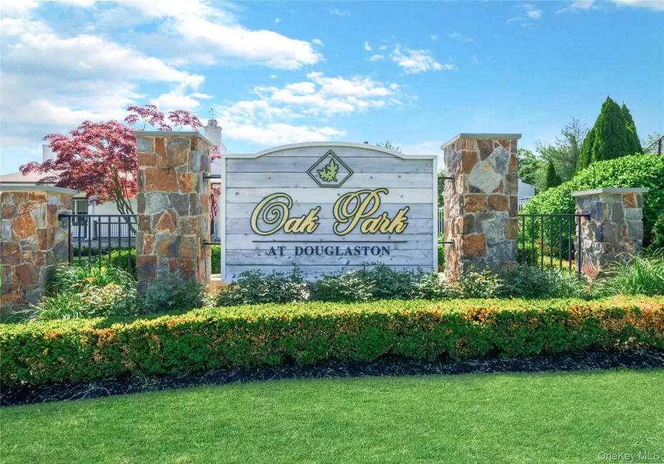 240-02 Oak Park Drive, New York, NY, 3 Bedrooms Bedrooms, 9 Rooms Rooms,2 BathroomsBathrooms,Residential,For Rent,Oak Park,0,1050155 240-02 Oak Park Drive, New York, NY, 3 Bedrooms Bedrooms, 9 Rooms Rooms,2 BathroomsBathrooms,Residential,For Rent,Oak Park,0,1050155