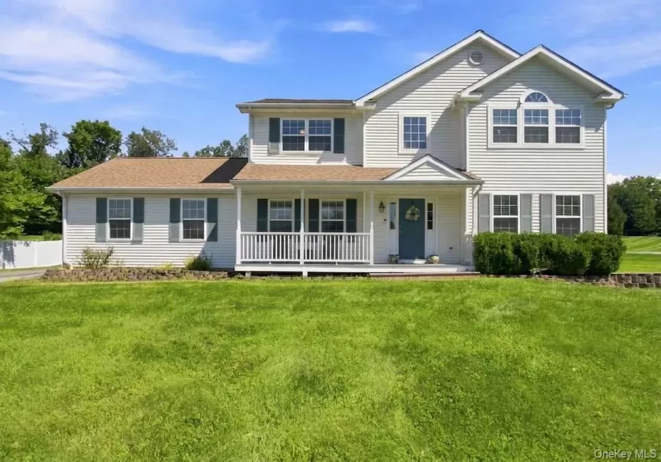 26 Gabriels Path, Beekman, NY, 4 Bedrooms Bedrooms, 9 Rooms Rooms,2 BathroomsBathrooms,Residential,For Rent,Gabriels,0,1047416 26 Gabriels Path, Beekman, NY, 4 Bedrooms Bedrooms, 9 Rooms Rooms,2 BathroomsBathrooms,Residential,For Rent,Gabriels,0,1047416