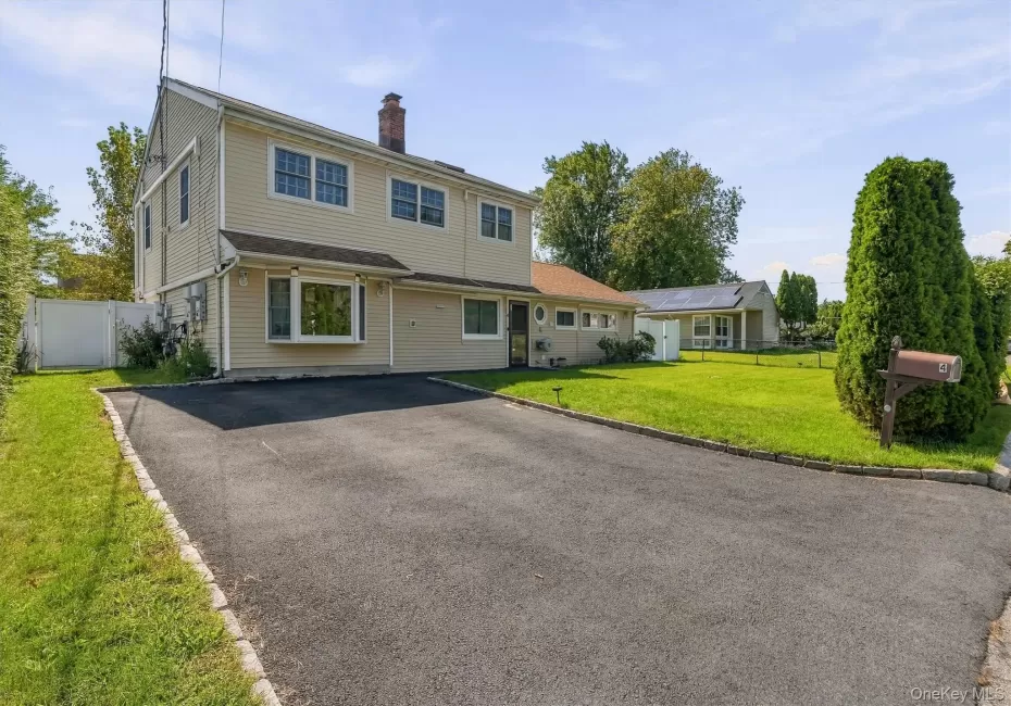 4 Manitou Trail, Greenburgh, NY, 5 Bedrooms Bedrooms, 10 Rooms Rooms,2 BathroomsBathrooms,Residential,For Rent,Manitou,0,1024428 4 Manitou Trail, Greenburgh, NY, 5 Bedrooms Bedrooms, 10 Rooms Rooms,2 BathroomsBathrooms,Residential,For Rent,Manitou,0,1024428