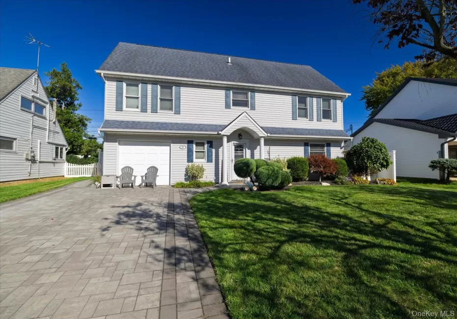 27 Welcome Lane, Hempstead, NY, 4 Bedrooms Bedrooms, 7 Rooms Rooms,2 BathroomsBathrooms,Residential,For Rent,Welcome,0,1050546 27 Welcome Lane, Hempstead, NY, 4 Bedrooms Bedrooms, 7 Rooms Rooms,2 BathroomsBathrooms,Residential,For Rent,Welcome,0,1050546