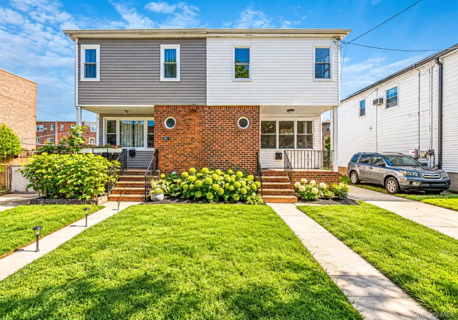 1313 Remsen Avenue, New York, NY, 3 Bedrooms Bedrooms, 7 Rooms Rooms,2 BathroomsBathrooms,Residential,For Rent,Remsen,0,1051588 1313 Remsen Avenue, New York, NY, 3 Bedrooms Bedrooms, 7 Rooms Rooms,2 BathroomsBathrooms,Residential,For Rent,Remsen,0,1051588