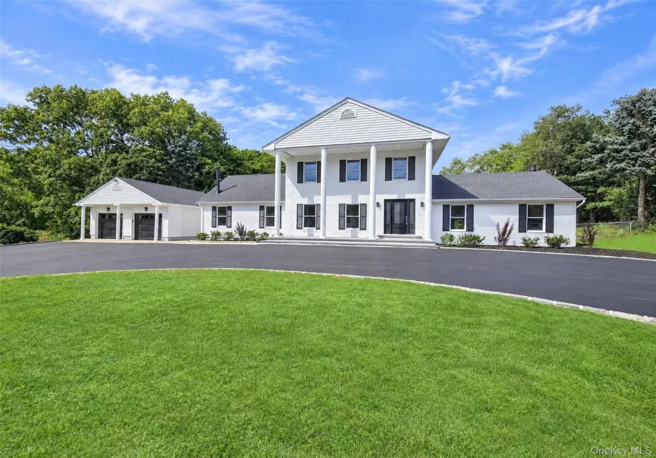 19 Victoria Lane, Brookhaven, NY, 4 Bedrooms Bedrooms, 9 Rooms Rooms,3 BathroomsBathrooms,Residential,For Rent,Victoria,0,1049098 19 Victoria Lane, Brookhaven, NY, 4 Bedrooms Bedrooms, 9 Rooms Rooms,3 BathroomsBathrooms,Residential,For Rent,Victoria,0,1049098