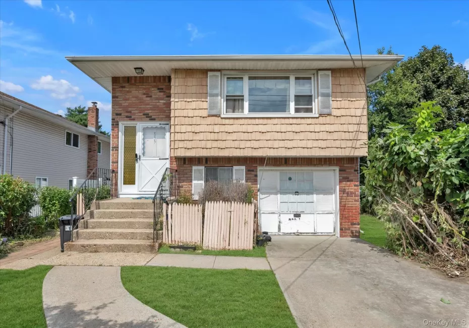 855 Front Street, Hempstead, NY, 6 Bedrooms Bedrooms, 9 Rooms Rooms,2 BathroomsBathrooms,Residential,For Rent,Front,0,1051608 855 Front Street, Hempstead, NY, 6 Bedrooms Bedrooms, 9 Rooms Rooms,2 BathroomsBathrooms,Residential,For Rent,Front,0,1051608