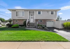 196 Von Huenfeld Street, Oyster Bay, NY, 3 Bedrooms Bedrooms, 8 Rooms Rooms,2 BathroomsBathrooms,Residential,For Rent,Von Huenfeld,0,1051651 196 Von Huenfeld Street, Oyster Bay, NY, 3 Bedrooms Bedrooms, 8 Rooms Rooms,2 BathroomsBathrooms,Residential,For Rent,Von Huenfeld,0,1051651