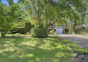 985 Silver Colt Road, Southold, NY, 3 Bedrooms Bedrooms, 6 Rooms Rooms,1 BathroomBathrooms,Residential,For Rent,Silver Colt,0,1051628 985 Silver Colt Road, Southold, NY, 3 Bedrooms Bedrooms, 6 Rooms Rooms,1 BathroomBathrooms,Residential,For Rent,Silver Colt,0,1051628