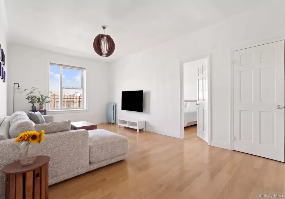 45-08 40th, New York, NY, 2 Bedrooms Bedrooms, 4 Rooms Rooms,1 BathroomBathrooms,Residential,For Rent,40th,0,1051866 45-08 40th, New York, NY, 2 Bedrooms Bedrooms, 4 Rooms Rooms,1 BathroomBathrooms,Residential,For Rent,40th,0,1051866