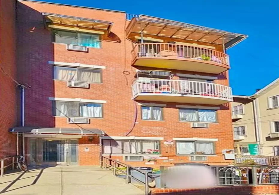 37-33 107th Street, New York, NY, 2 Bedrooms Bedrooms, 4 Rooms Rooms,1 BathroomBathrooms,Residential,For Rent,107th,0,1051848 37-33 107th Street, New York, NY, 2 Bedrooms Bedrooms, 4 Rooms Rooms,1 BathroomBathrooms,Residential,For Rent,107th,0,1051848