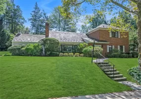 238 Clent Road, North Hempstead, NY, 5 Bedrooms Bedrooms, 9 Rooms Rooms,3 BathroomsBathrooms,Residential,For Rent,Clent,0,1051804 238 Clent Road, North Hempstead, NY, 5 Bedrooms Bedrooms, 9 Rooms Rooms,3 BathroomsBathrooms,Residential,For Rent,Clent,0,1051804