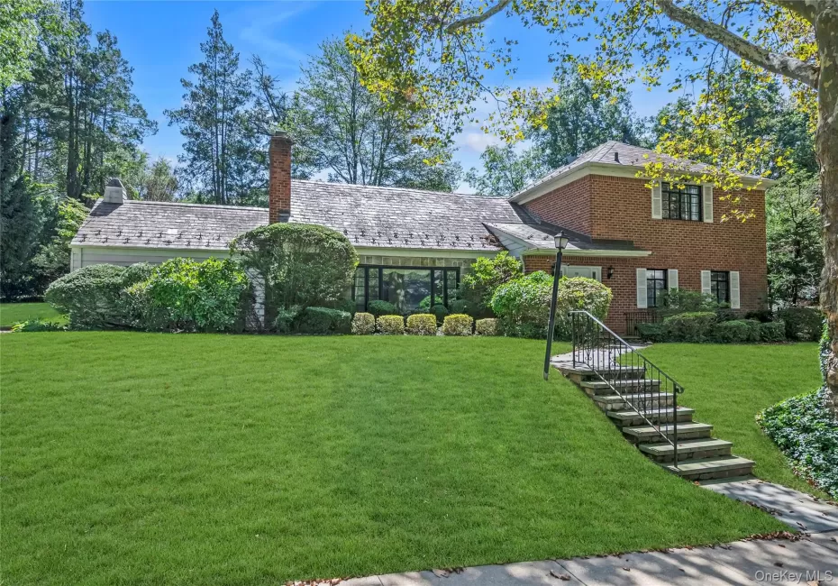 238 Clent Road, North Hempstead, NY, 5 Bedrooms Bedrooms, 9 Rooms Rooms,3 BathroomsBathrooms,Residential,For Rent,Clent,0,1051804 238 Clent Road, North Hempstead, NY, 5 Bedrooms Bedrooms, 9 Rooms Rooms,3 BathroomsBathrooms,Residential,For Rent,Clent,0,1051804