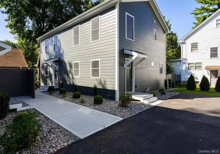 5 Douglas Street, Poughkeepsie, NY, 2 Bedrooms Bedrooms, 6 Rooms Rooms,2 BathroomsBathrooms,Residential Lease,For Rent,Douglas,0,1051815 5 Douglas Street, Poughkeepsie, NY, 2 Bedrooms Bedrooms, 6 Rooms Rooms,2 BathroomsBathrooms,Residential Lease,For Rent,Douglas,0,1051815