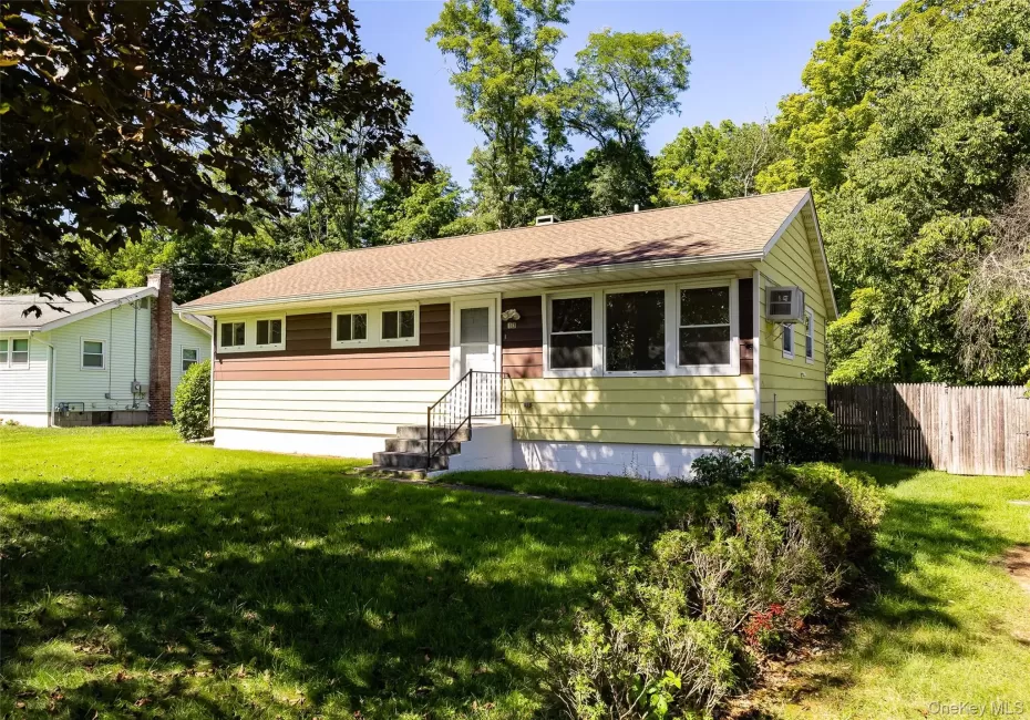 13 Toomey Drive, Poughkeepsie (town), NY, 3 Bedrooms Bedrooms, 8 Rooms Rooms,1 BathroomBathrooms,Residential,For Rent,Toomey,0,1044717 13 Toomey Drive, Poughkeepsie (town), NY, 3 Bedrooms Bedrooms, 8 Rooms Rooms,1 BathroomBathrooms,Residential,For Rent,Toomey,0,1044717
