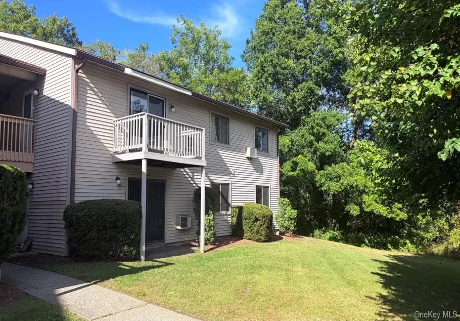 384 Concord Lane, Middletown, NY, 2 Bedrooms Bedrooms, 6 Rooms Rooms,2 BathroomsBathrooms,Residential Lease,For Rent,Concord,0,1051336 384 Concord Lane, Middletown, NY, 2 Bedrooms Bedrooms, 6 Rooms Rooms,2 BathroomsBathrooms,Residential Lease,For Rent,Concord,0,1051336