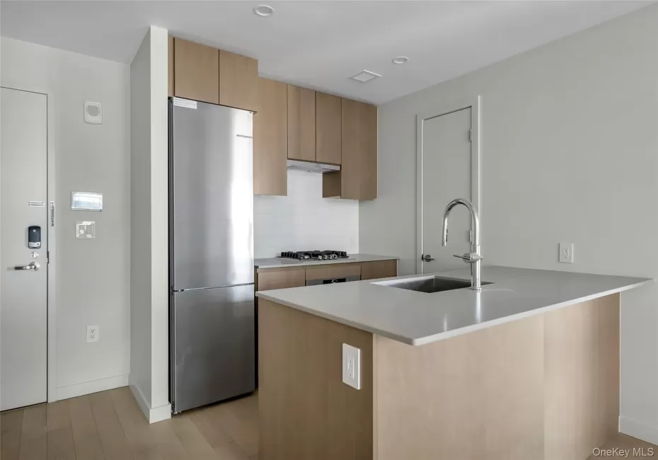131-02B 40th Road, New York, NY, 2 Bedrooms Bedrooms, 5 Rooms Rooms,2 BathroomsBathrooms,Residential Lease,For Rent,40th,0,1051902 131-02B 40th Road, New York, NY, 2 Bedrooms Bedrooms, 5 Rooms Rooms,2 BathroomsBathrooms,Residential Lease,For Rent,40th,0,1051902