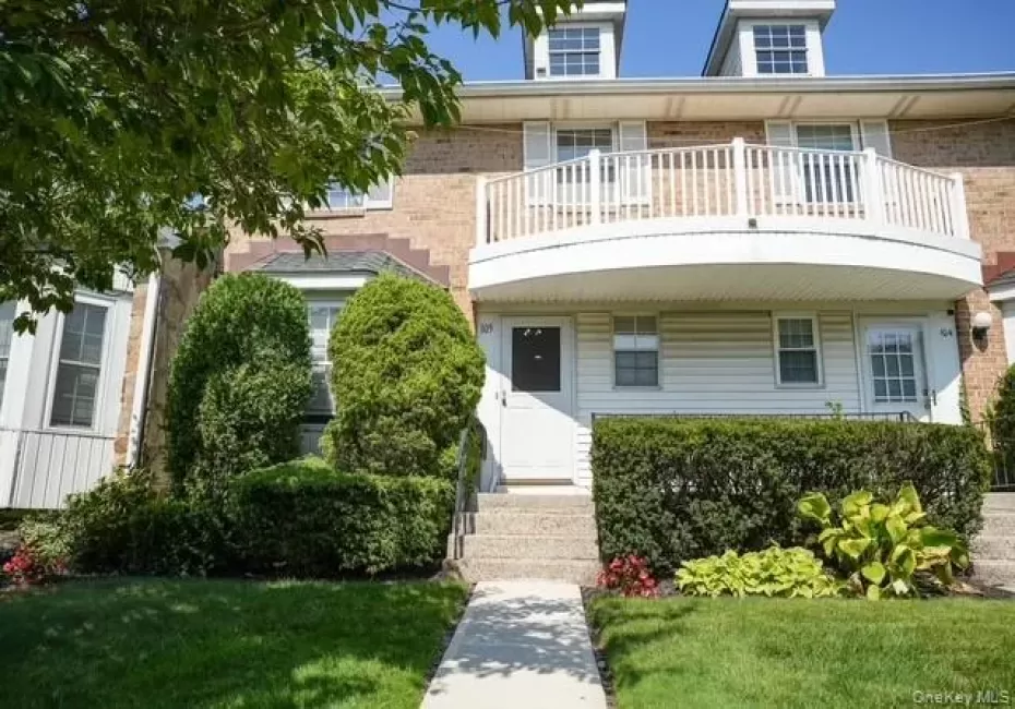 105 Glen Way, Oyster Bay, NY, 3 Bedrooms Bedrooms, 8 Rooms Rooms,3 BathroomsBathrooms,Residential,For Rent,Glen,0,1051753 105 Glen Way, Oyster Bay, NY, 3 Bedrooms Bedrooms, 8 Rooms Rooms,3 BathroomsBathrooms,Residential,For Rent,Glen,0,1051753