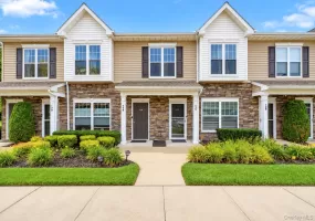 178 Ashley Court, Islip, NY, 2 Bedrooms Bedrooms, 6 Rooms Rooms,2 BathroomsBathrooms,Residential,For Rent,Ashley,0,1027276 178 Ashley Court, Islip, NY, 2 Bedrooms Bedrooms, 6 Rooms Rooms,2 BathroomsBathrooms,Residential,For Rent,Ashley,0,1027276